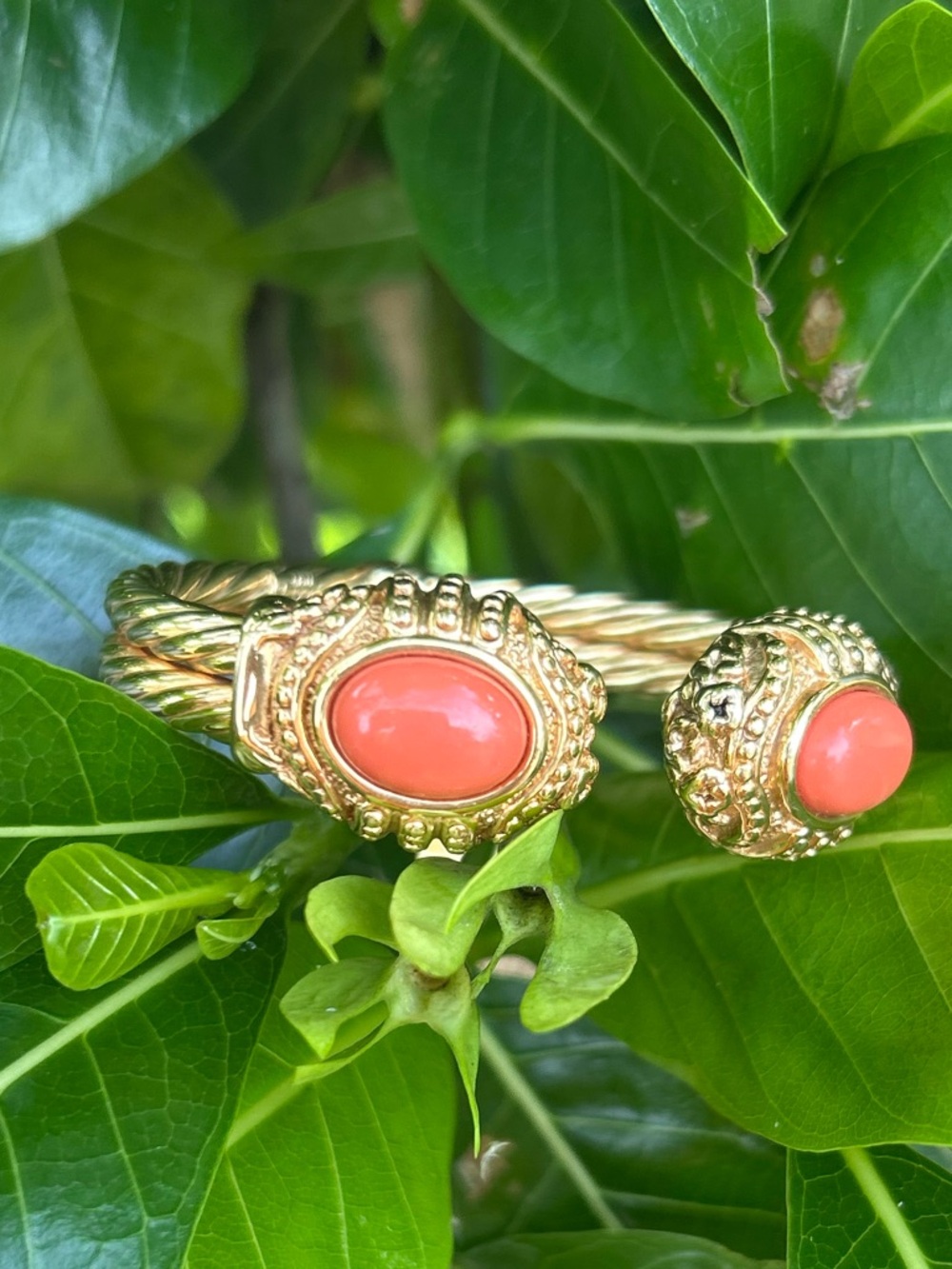 Vintage Italian 14k yellow gold cabochon coral bracelet cuff 17-18gram not scrap - Picture 5 of 15